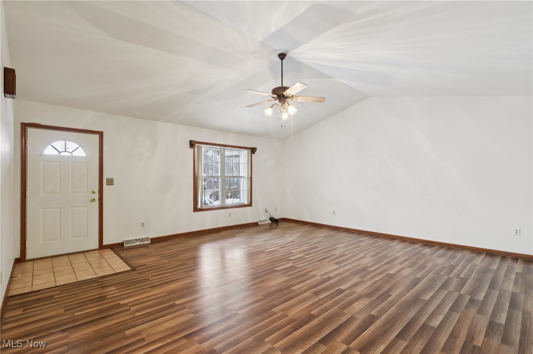 Roberto Place Condo - Residential