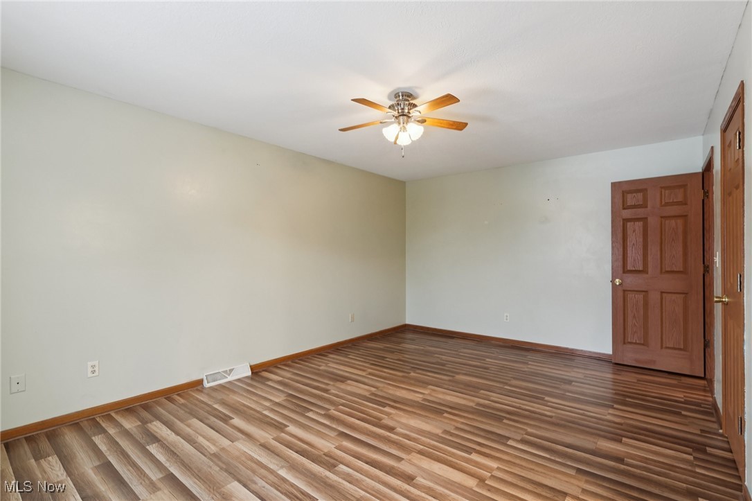 Roberto Place Condo - Residential