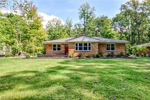 27828 White Road, Willoughby Hills, OH 44092 - #: 5132436