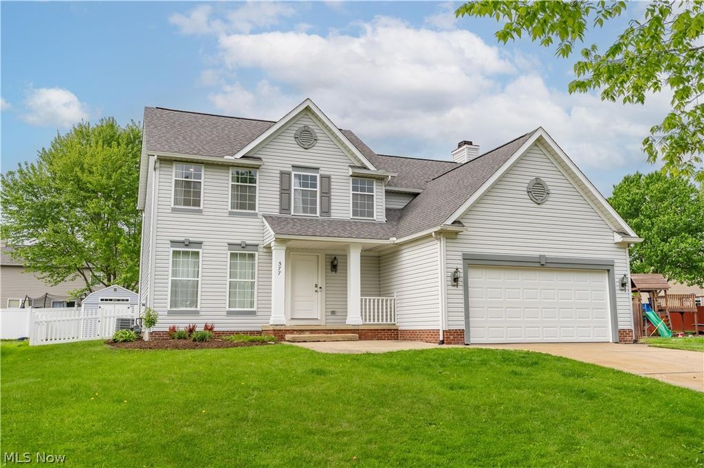 Photo of 577 Colchester Court, Akron, OH 44319 (MLS # 5200684)