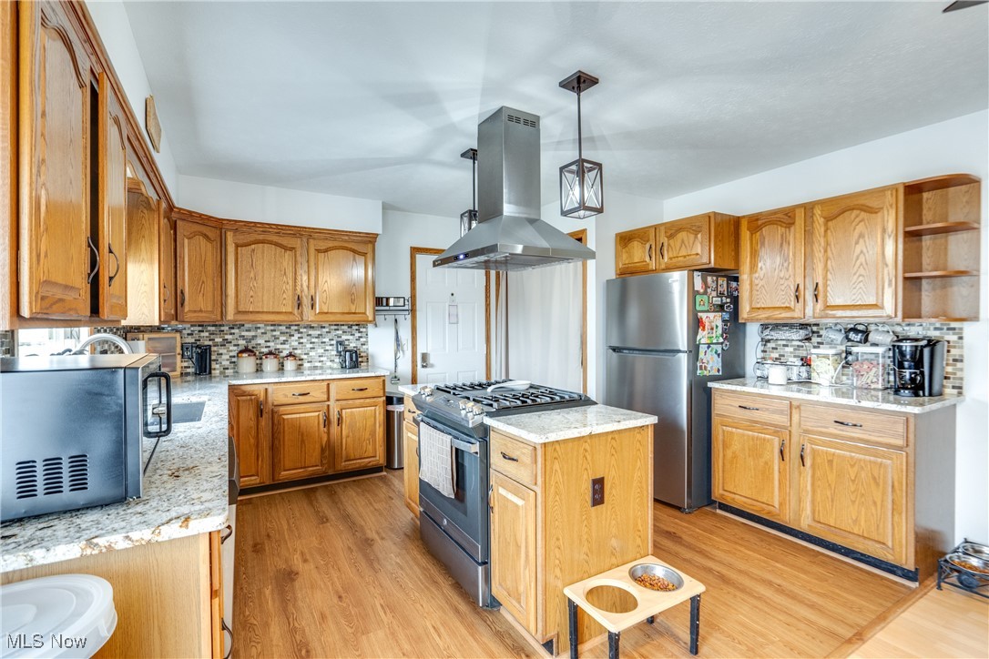 1838 Tremont Avenue, Massillon, Ohio image 11