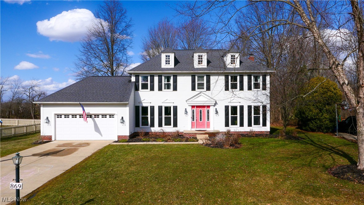 869 Silverberry Lane, Hudson, Ohio image 1
