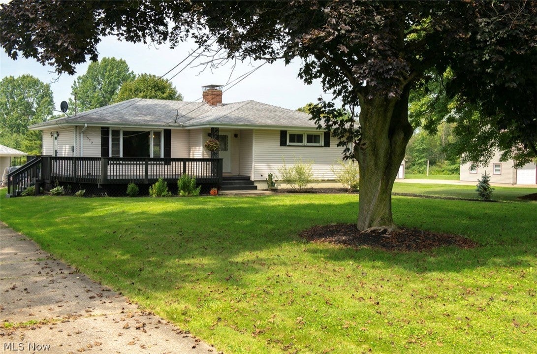 1575 Niles Cortland Road NE