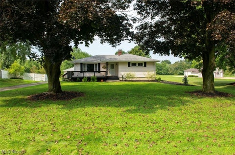 Homes For Sale - 1575 Niles Cortland Road<br/> Warren, OH 44484
