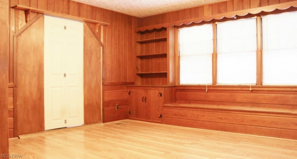 Mayfair 01 - Residential