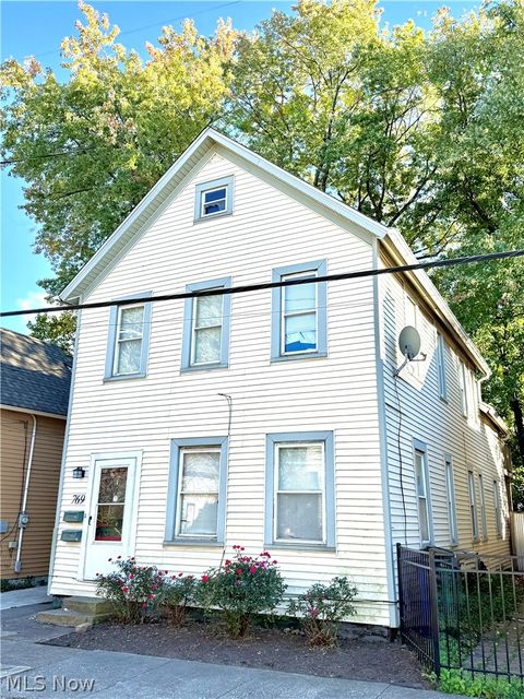 769 Brayton Avenue Cleveland OH 44113