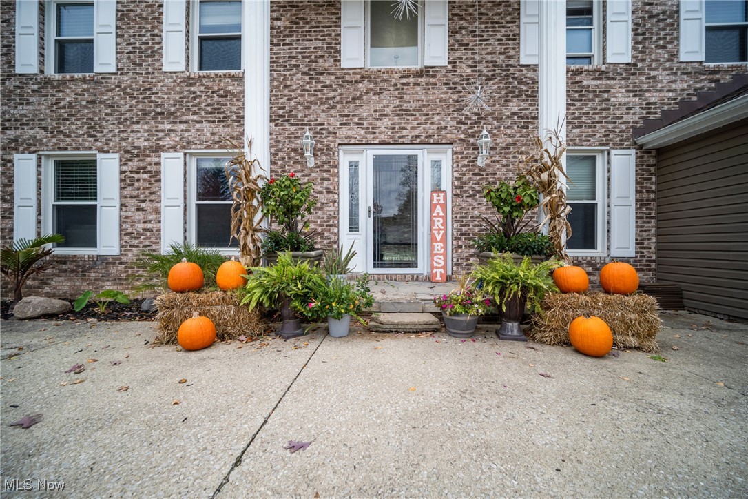 19742 Cottonwood Trail, Strongsville, Ohio image 36