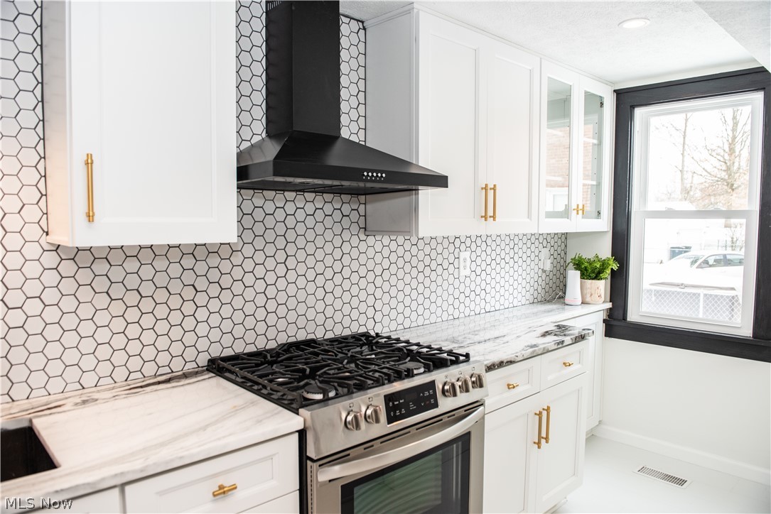 Lyndhurst Manor Sub/A B Hare C - Residential