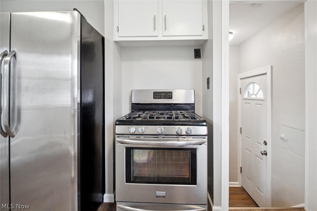 Maple Heights 01 - Residential Lease