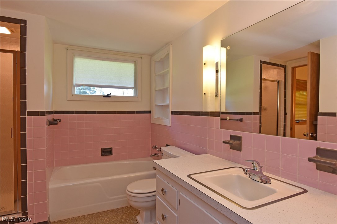 Shrine Village - Residential