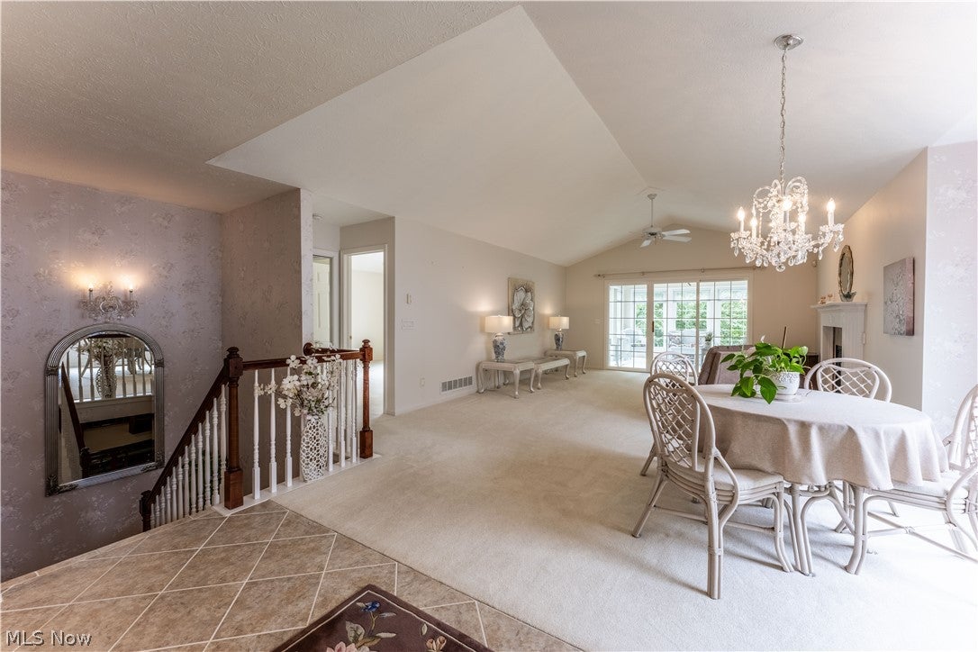3790 Woodbury Oval