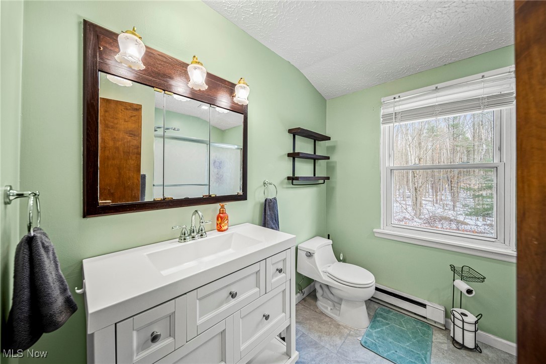 Roaming Shores, Ohio 44084, United States, 4 Bedrooms Bedrooms, ,2 BathroomsBathrooms,Residential,Active,96362