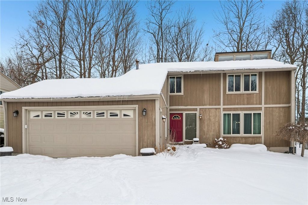 Photo of 751 Bacon Road, Painesville, OH 44077 (MLS # 5184233)