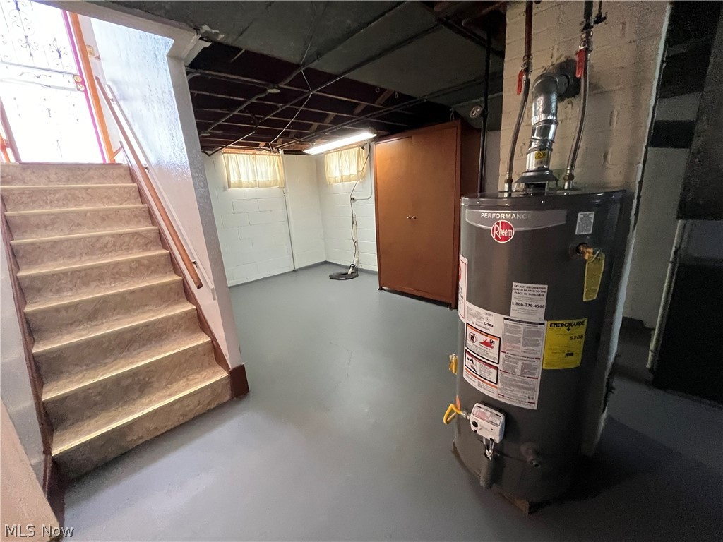 Larchmont Improv Cos Residence - Residential