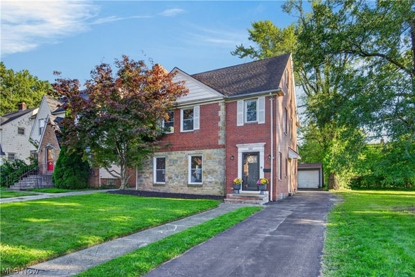 3582 RAYMONT BLVD, UNIVERSITY HEIGHTS, OH 44118 - Image e8a3f5ea693cd0f628f4f5664a91ec15/1932054624