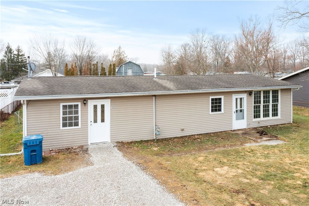 Photo of 12452 Island Road, Grafton, OH 44044 (MLS # 5188309)