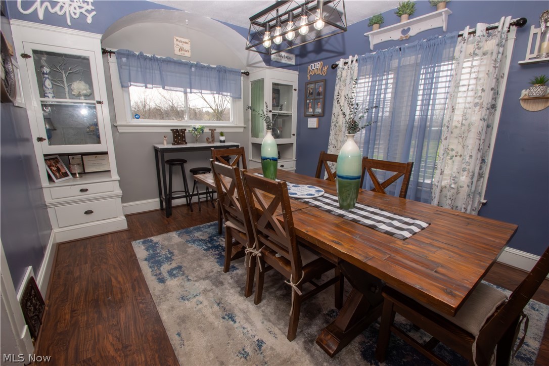 3425 Highview Avenue