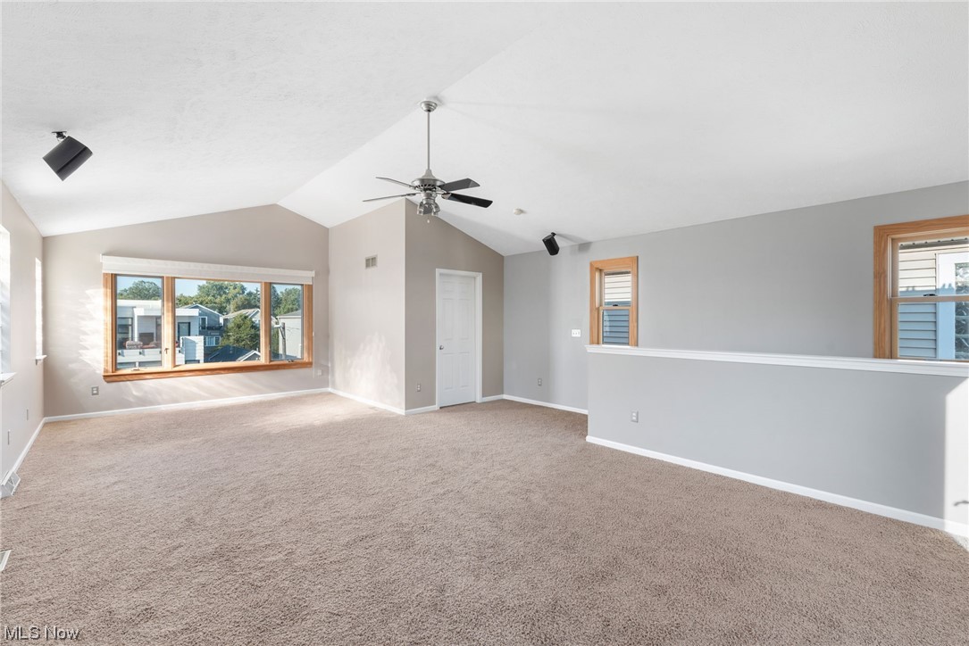 TREMONT - Residential Income