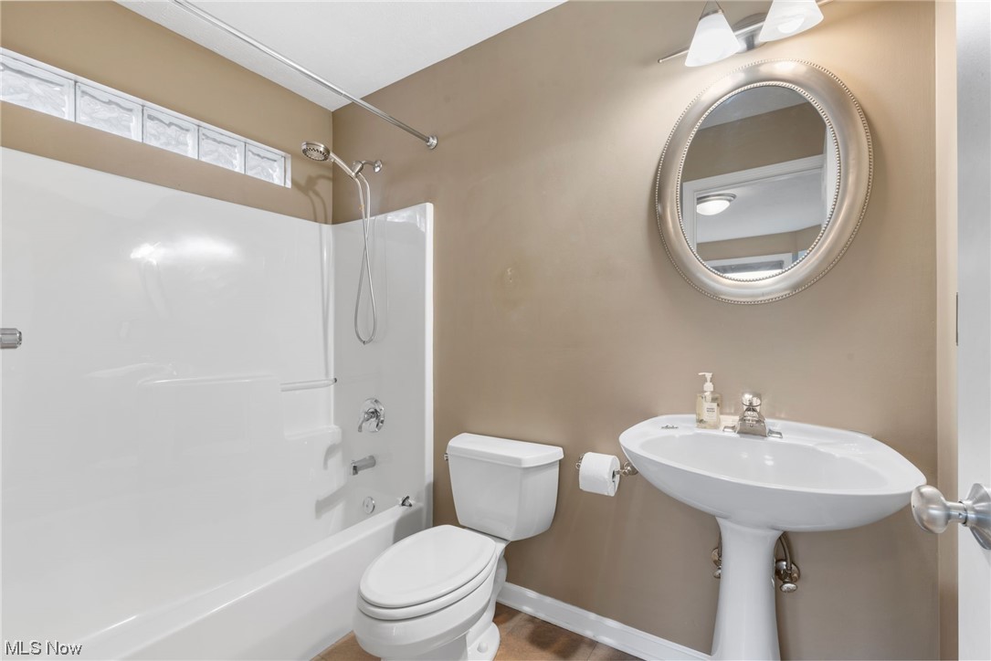 TREMONT - Residential Income