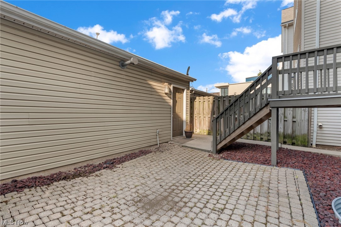 TREMONT - Residential Income