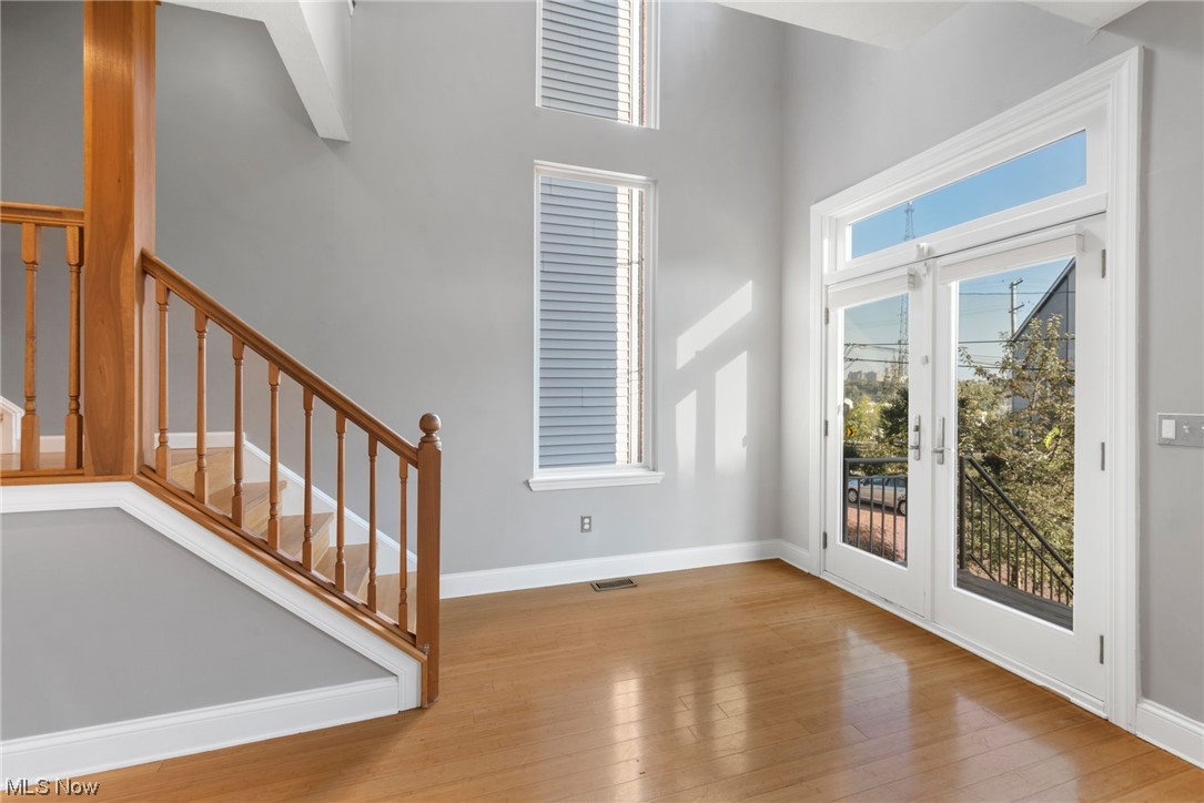 TREMONT - Residential Income