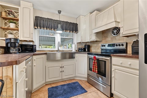Tiny photo for 6990 Mill Creek Boulevard, Youngstown, OH 44512 (MLS # 5254654)