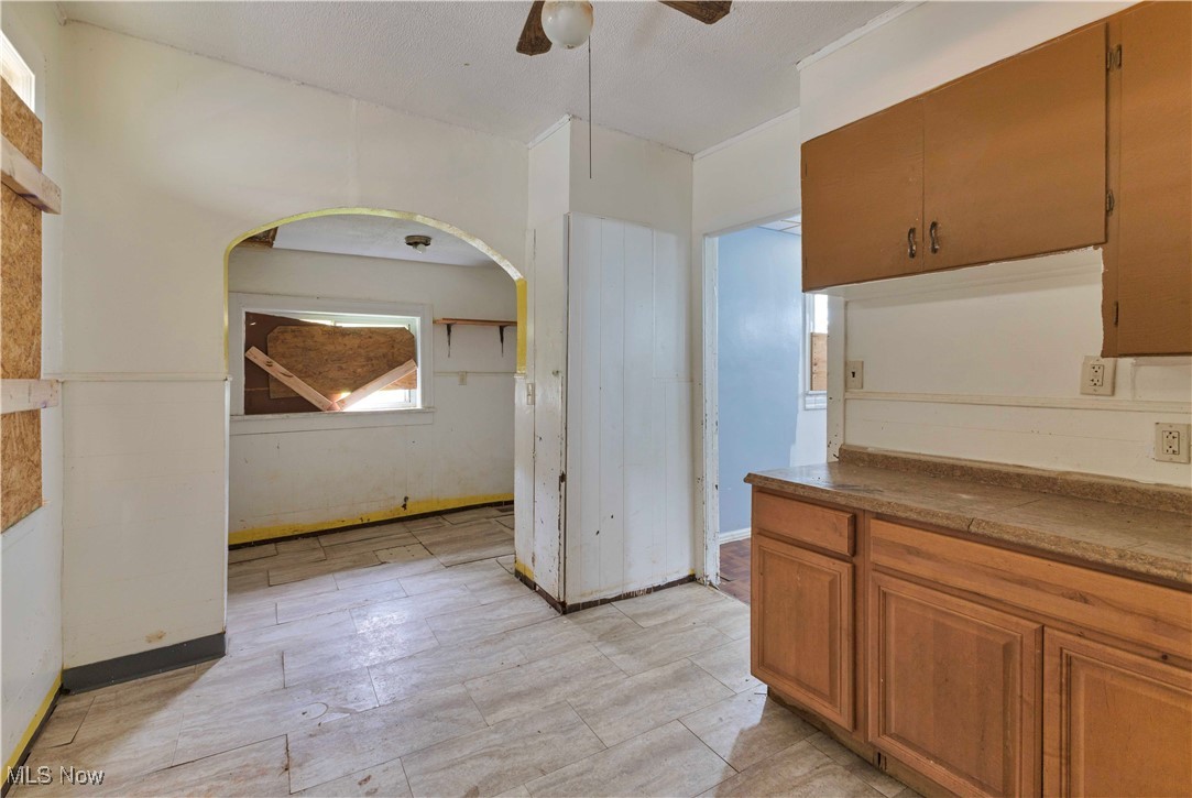 3174 W 94th Street, Cleveland, Ohio image 9