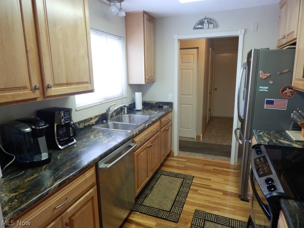 Englewood Villas Condo - Residential