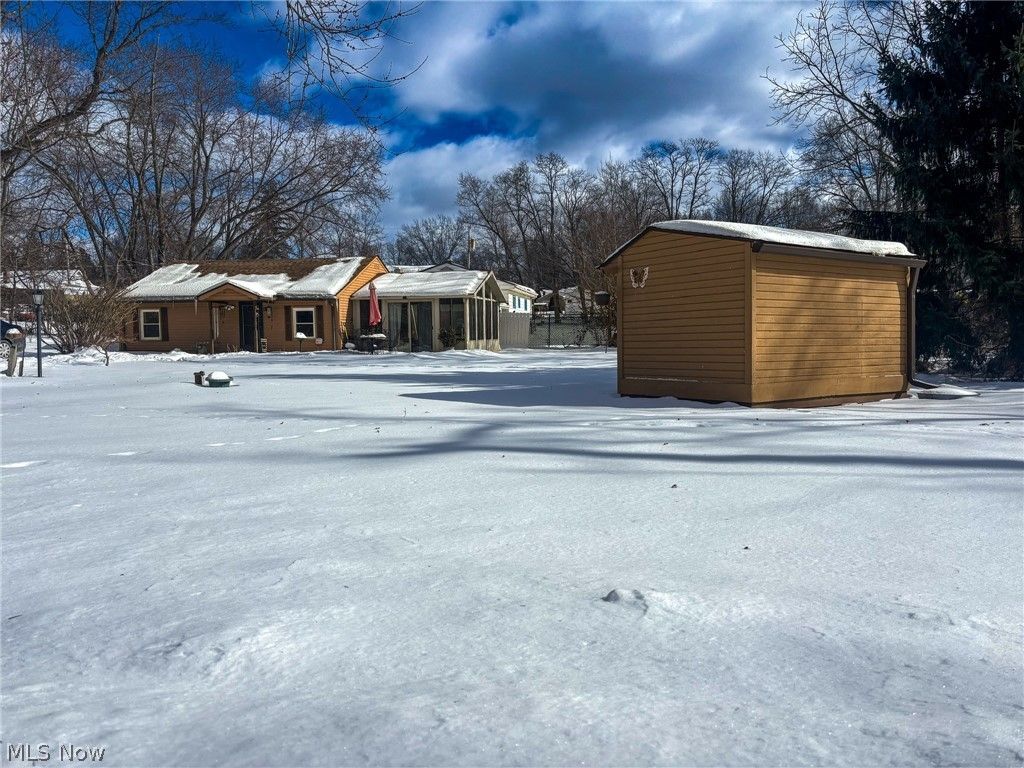 Photo of 3085 Daisy Avenue, Akron, OH 44319 (MLS # 5185835)