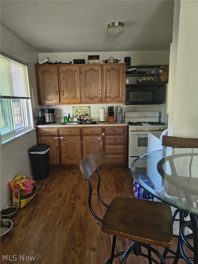 Roosevelt Heights - Residential Income