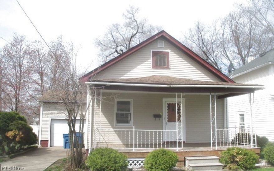 Quaint bungalow on a side street near Lake Erie offers roomy backyard and one car garage perfect for your activities.  Vaulted ceiling in living room with eat-in kitchen area. Ample kitchen counter tops and cabinet storage.  Appealing floor plan with lots of potential. Basement offers plenty of storage. Homepath Property. Buyers to perform own due diligence, verify all property data and condition.  Buyers responsible to assume all point of sale violations and City point of sale,escrow requirements. Broker is not liable to verify or confirm any information contained herein as all data is taken from public records.