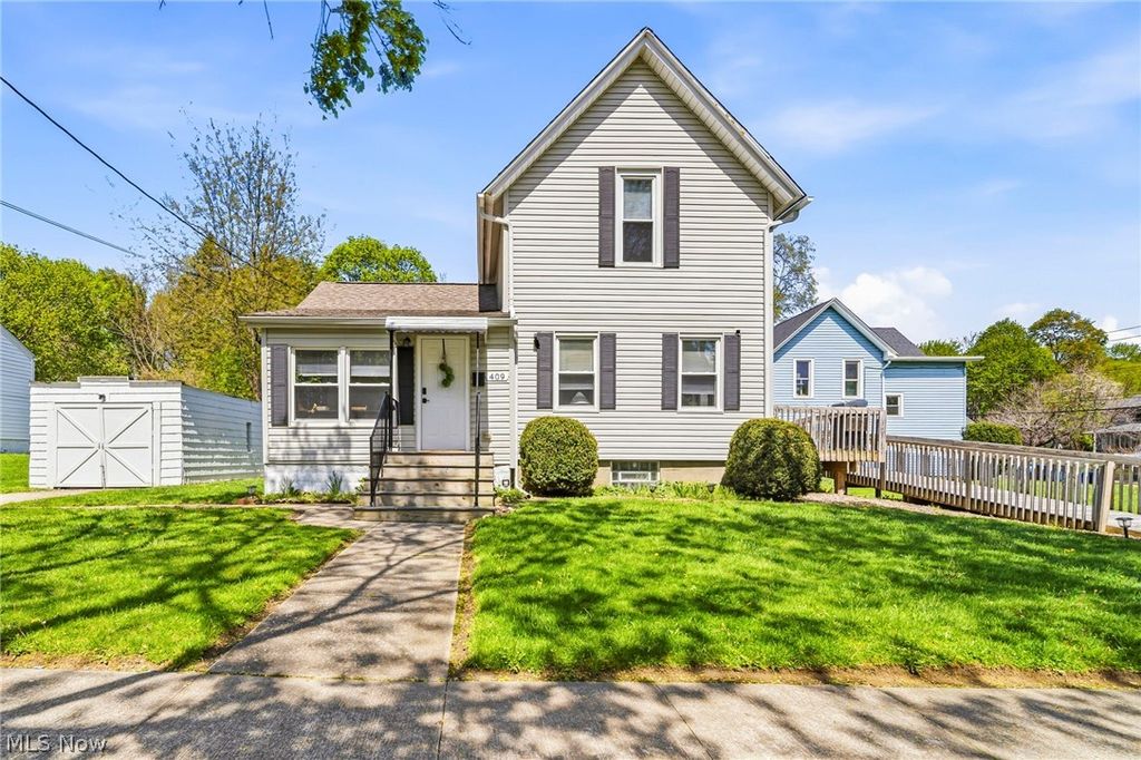 Photo of 409 W Grant Street, Kent, OH 44240 (MLS # 5203358)