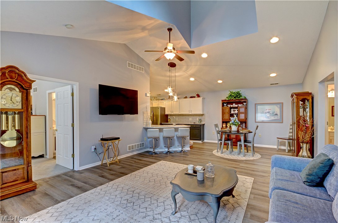 Pebble Chase Condos - Residential