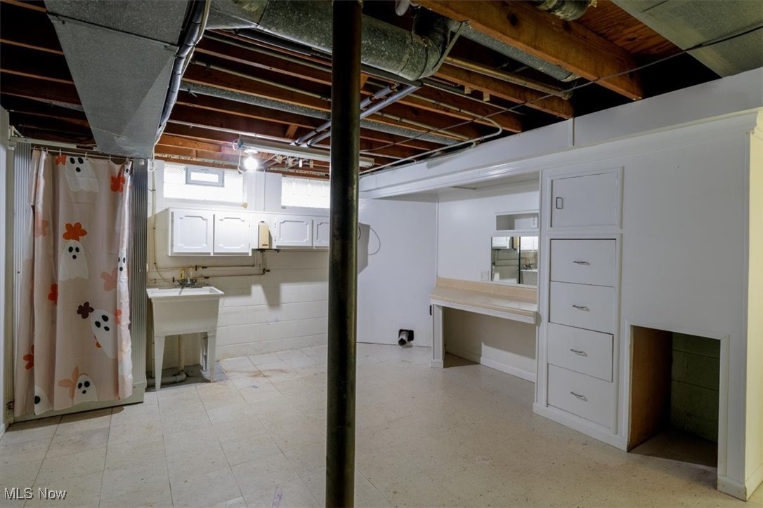 15813 Dunbury Drive, Maple Heights, Ohio image 23