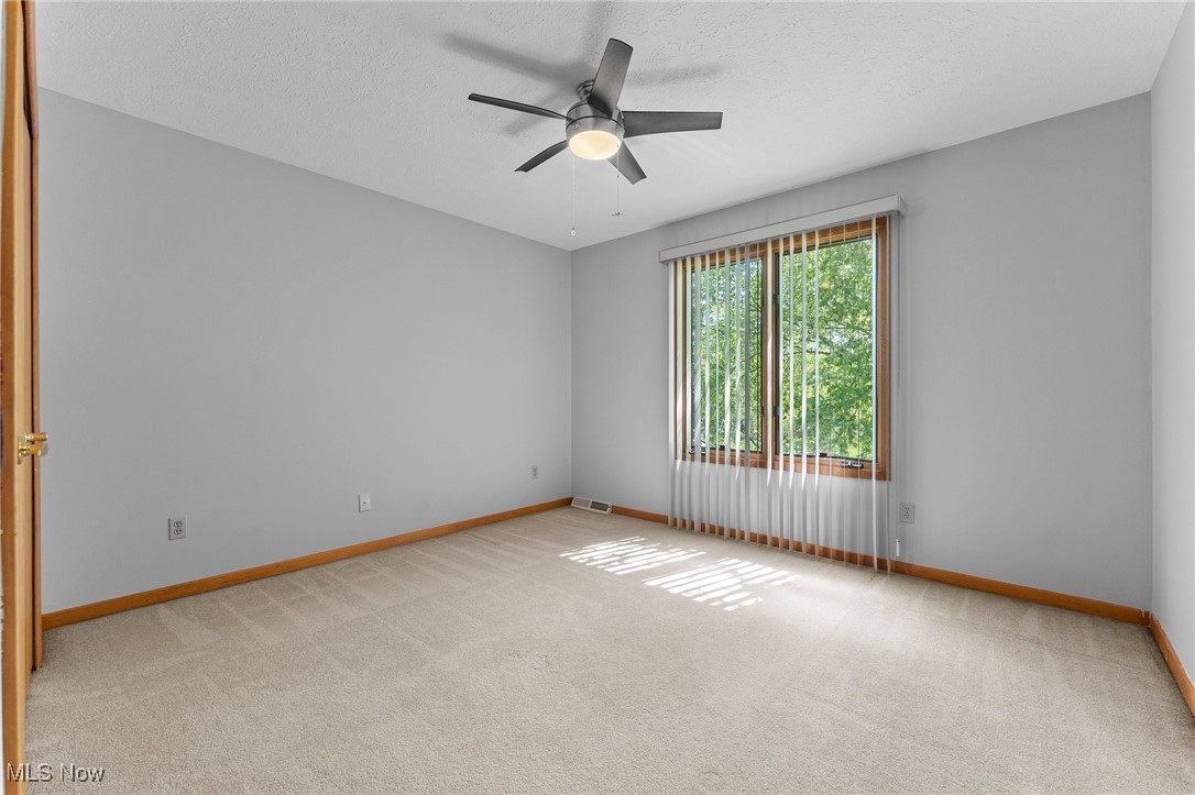 29924 Tamarack Trail, Westlake, Ohio image 31