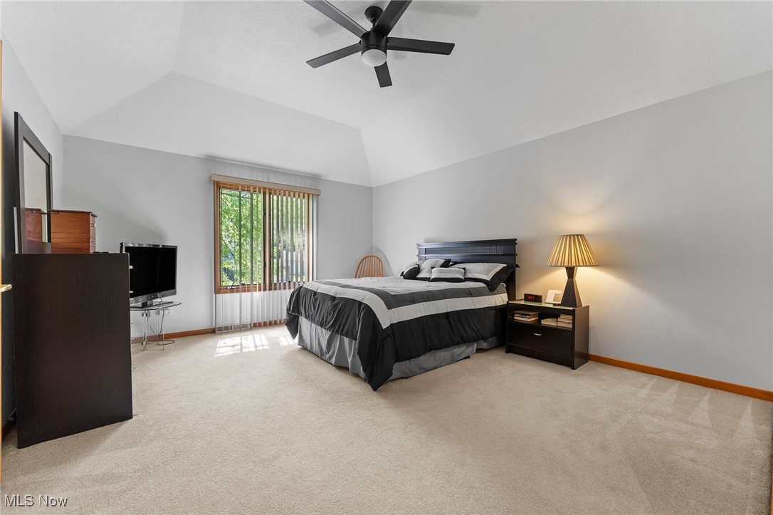29924 Tamarack Trail, Westlake, Ohio image 23