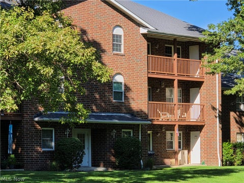 Condo For Sale - 1150 Tollis Parkway<br/> Broadview Heights, OH 44147