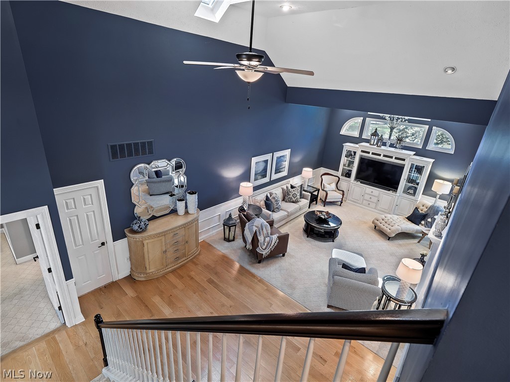 Red Tail - Residential