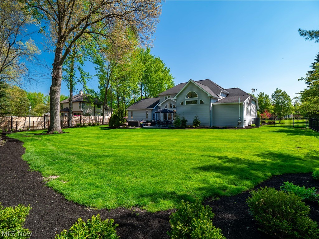 Red Tail - Residential