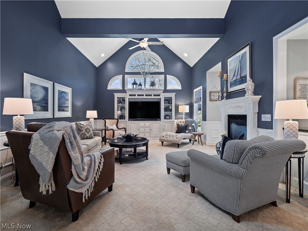 Red Tail - Residential