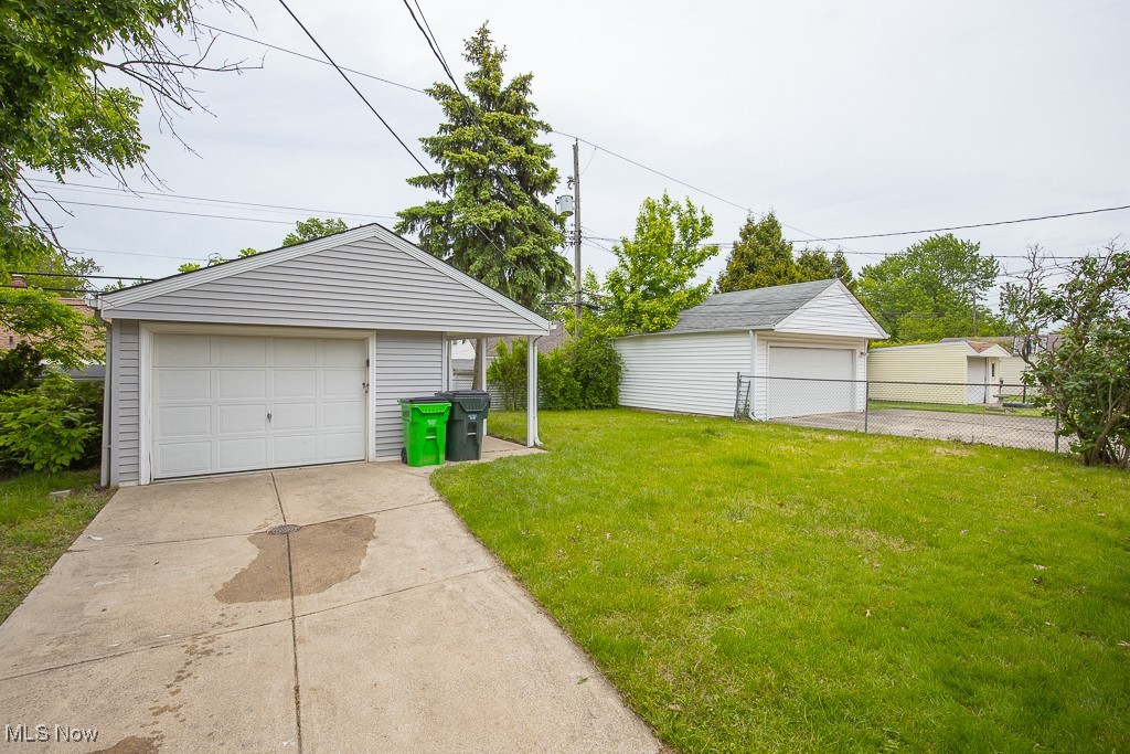 13611 Shady Oak Boulevard, Garfield Heights, Ohio image 3