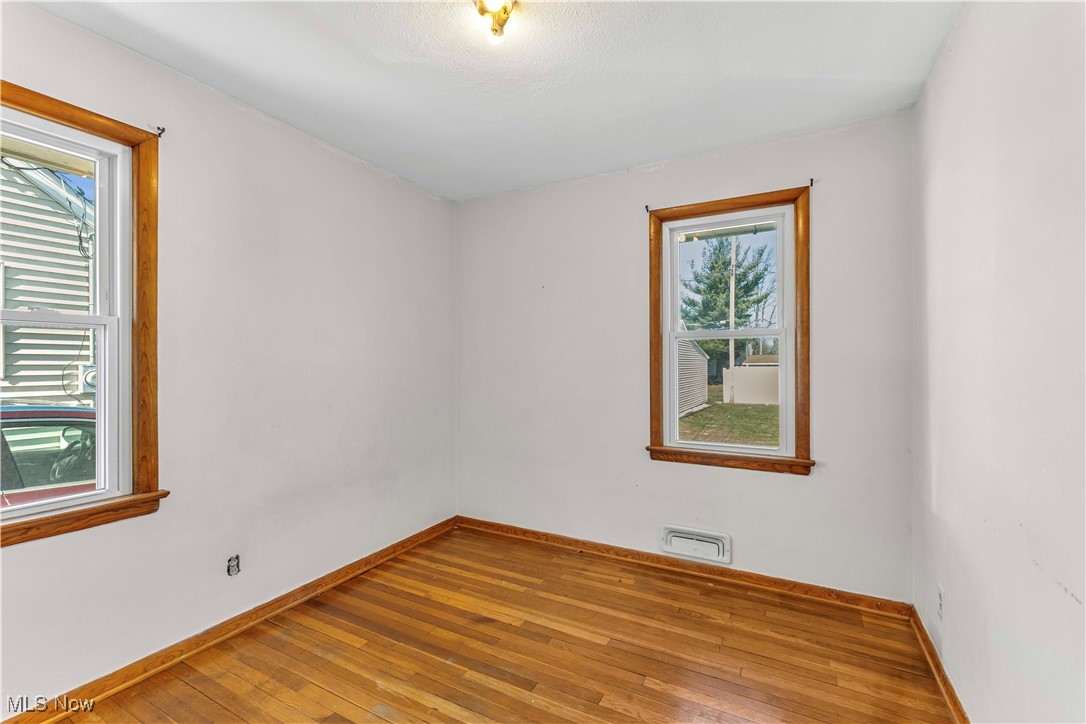 1718 Marietta Avenue, Parma, Ohio image 15