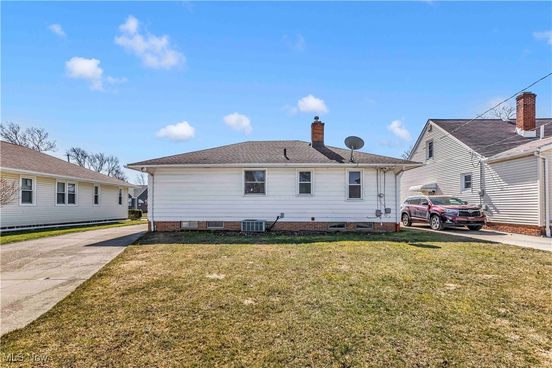 1718 Marietta Avenue, Parma, Ohio image 26
