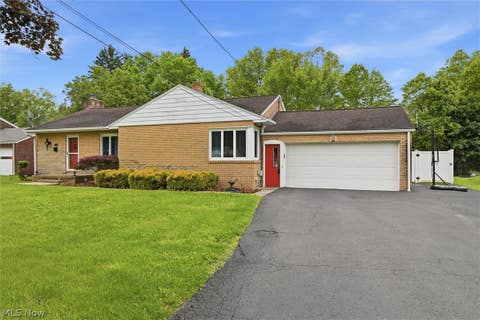 Homes For Sale - 765 Ewing Road<br/> Mahoning County, Youngstown, OH 44512