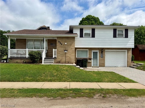 Homes For Sale - 538 S Silver Street<br/> Louisville, OH 44641