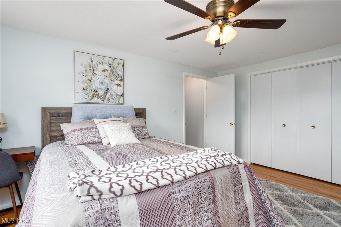 8208 Valley Lane, Parma, Ohio image 27