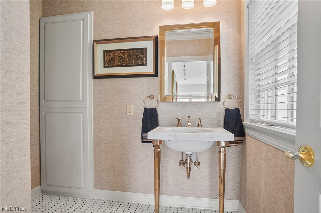 Olde Connecticut Land Grant Al - Residential