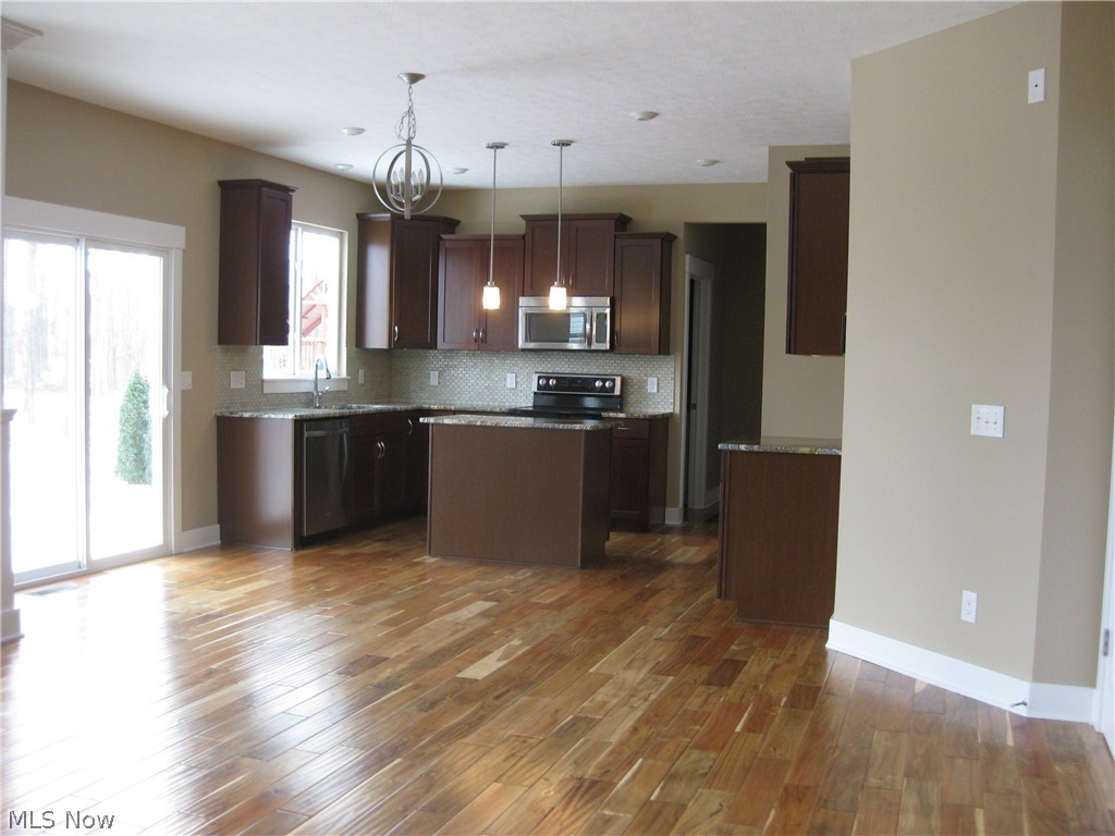 Columbia Reserve - Residential