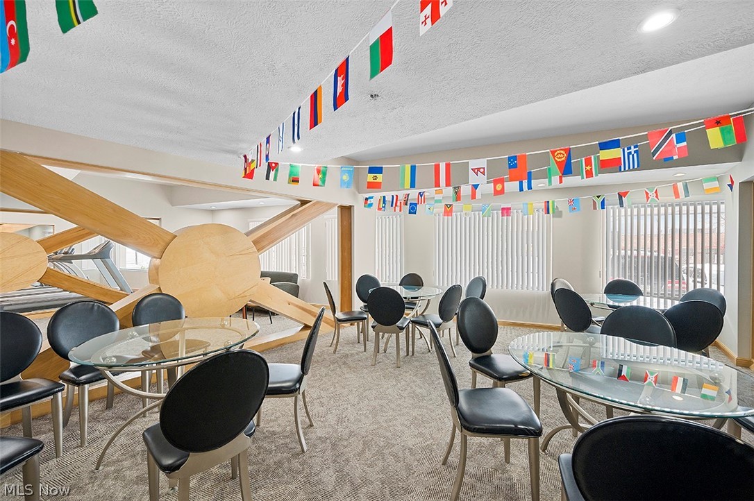 Condominiums/Stonebridge Ph #1 - Residential