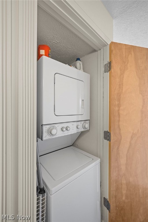 Condominiums/Stonebridge Ph #1 - Residential